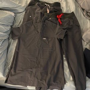 Figs charcoal grey scrubs size xs